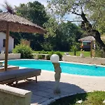 Cosy A Avec Piscine Partagee 15 M² Prázdninový dům *