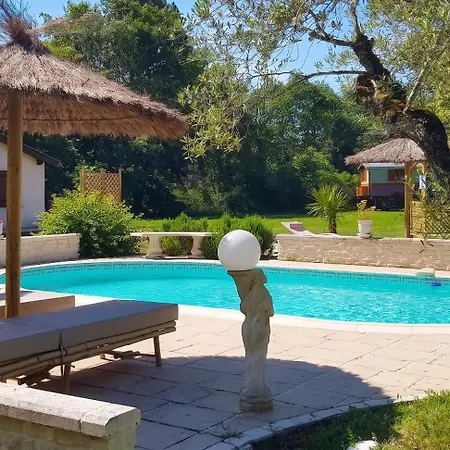 Cosy A Avec Piscine Partagee 15 M² Prázdninový dům *